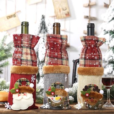 La bouteille de vin de Noël d'OEM d'usine couvre le sac pour les supports à la maison de cadeau de bas de Santa Claus Wine Bottle Cover Snowman