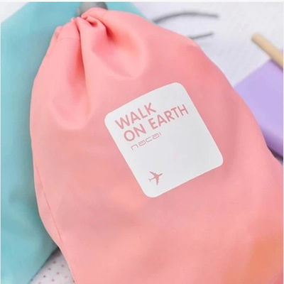 poche faite sur commande imperméable de cache anti-poussière de sacs de cordon de polyester de tissu de beauté écologique promotionnelle pour le cadeau de tissu