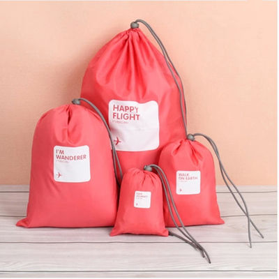 poche faite sur commande imperméable de cache anti-poussière de sacs de cordon de polyester de tissu de beauté écologique promotionnelle pour le cadeau de tissu