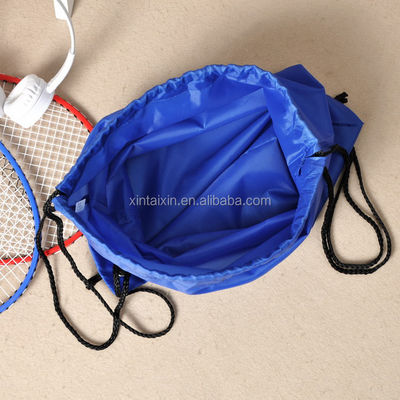 Les sports écologiques de cordon de polyester mettent en sac le petit sac de velours pour des bijoux de cadeau