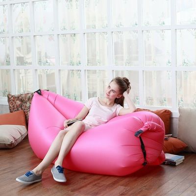 Divan gonflable campant extérieur Sofa For Adult de plage de Logo Inflatable Air Bed Sofa de canapé de divan de sac fait sur commande de chaise