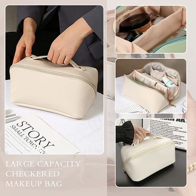 Sac de maquillage - style unique de mode et de conception sophistiquée