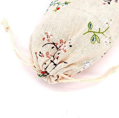 Le mariage de poches de bijoux de sacs de cordon de coton favorise le sac pour la fête de Noël