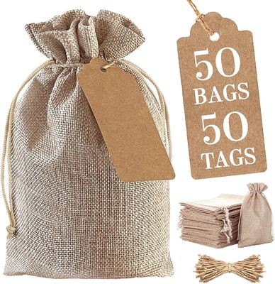 pouces des sacs de cordon de toile de jute 6.6x9 avec 50 étiquettes et 50 étiquettes. Sacs de toile de jute pour toutes les occasions. Sacs réutilisables de cadeau