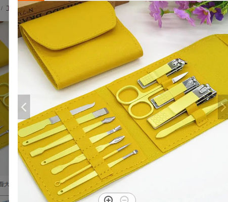 L'ongle Clippers d'ensemble de manucure usine des ciseaux Kit For Manicure Tools de coupeurs d'ongle de cuillère d'oreille d'acier inoxydable du ménage 4/12/16Pcs